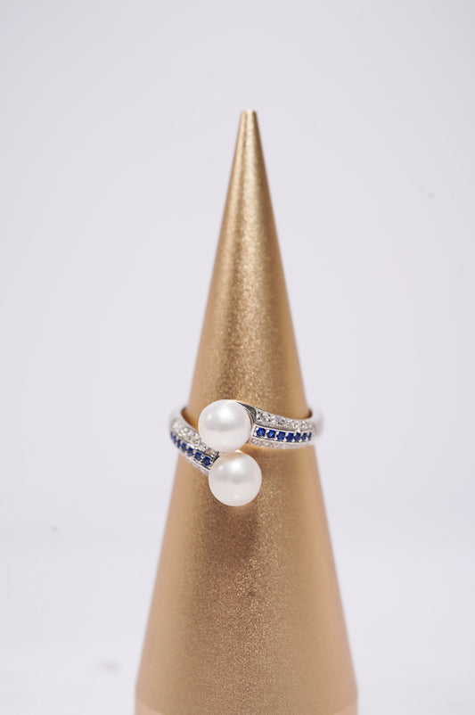 ‘Snake' Round Freshwater Pearl Ring