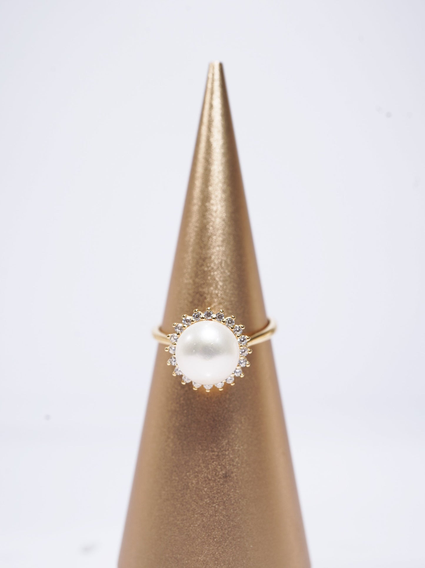 ‘Sunflower' Bun Freshwater Pearl Ring