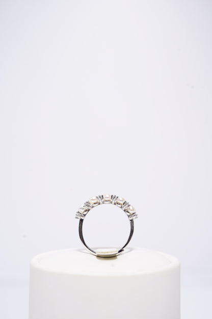‘Wreath' Bun Freshwater Pearl Ring