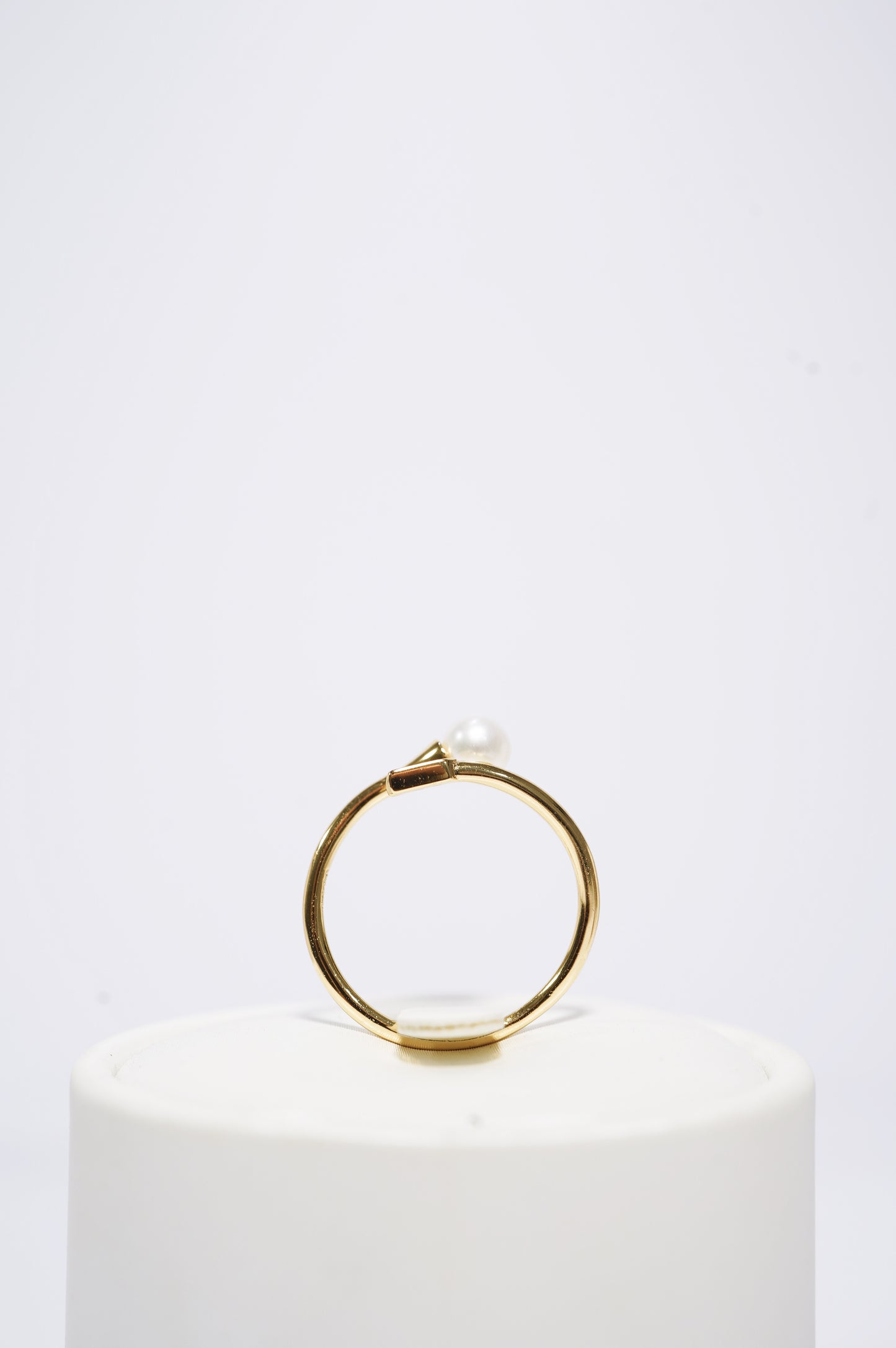 Arrow Tail Freshwater Pearl Ring