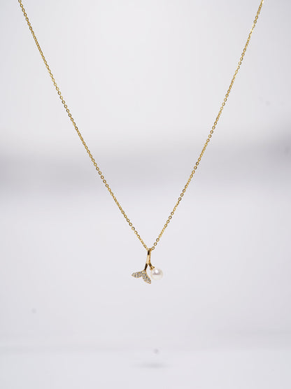 Small Mermaids Tail Freshwater Pearl Necklace