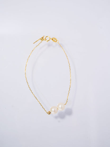 'Dainty Daily' Freshwater Pearls Bracelet