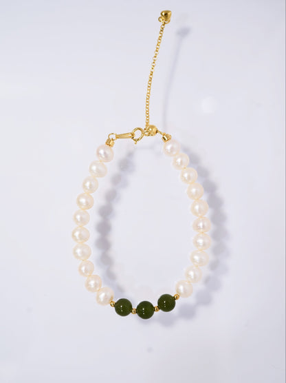 '#3 Jade' Freshwater Pearls Bracelet