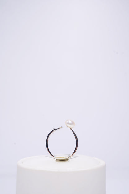 Shiny Butterfly Freshwater Pearl Ring