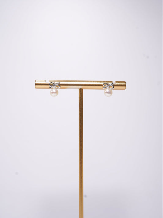 Mini Bow-tie Freshwater Pearl Earrings