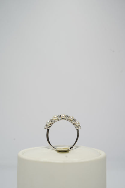 ‘Wreath' Bun Freshwater Pearl Ring