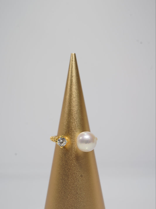 Torchlight Diamond Freshwater Pearl Ring