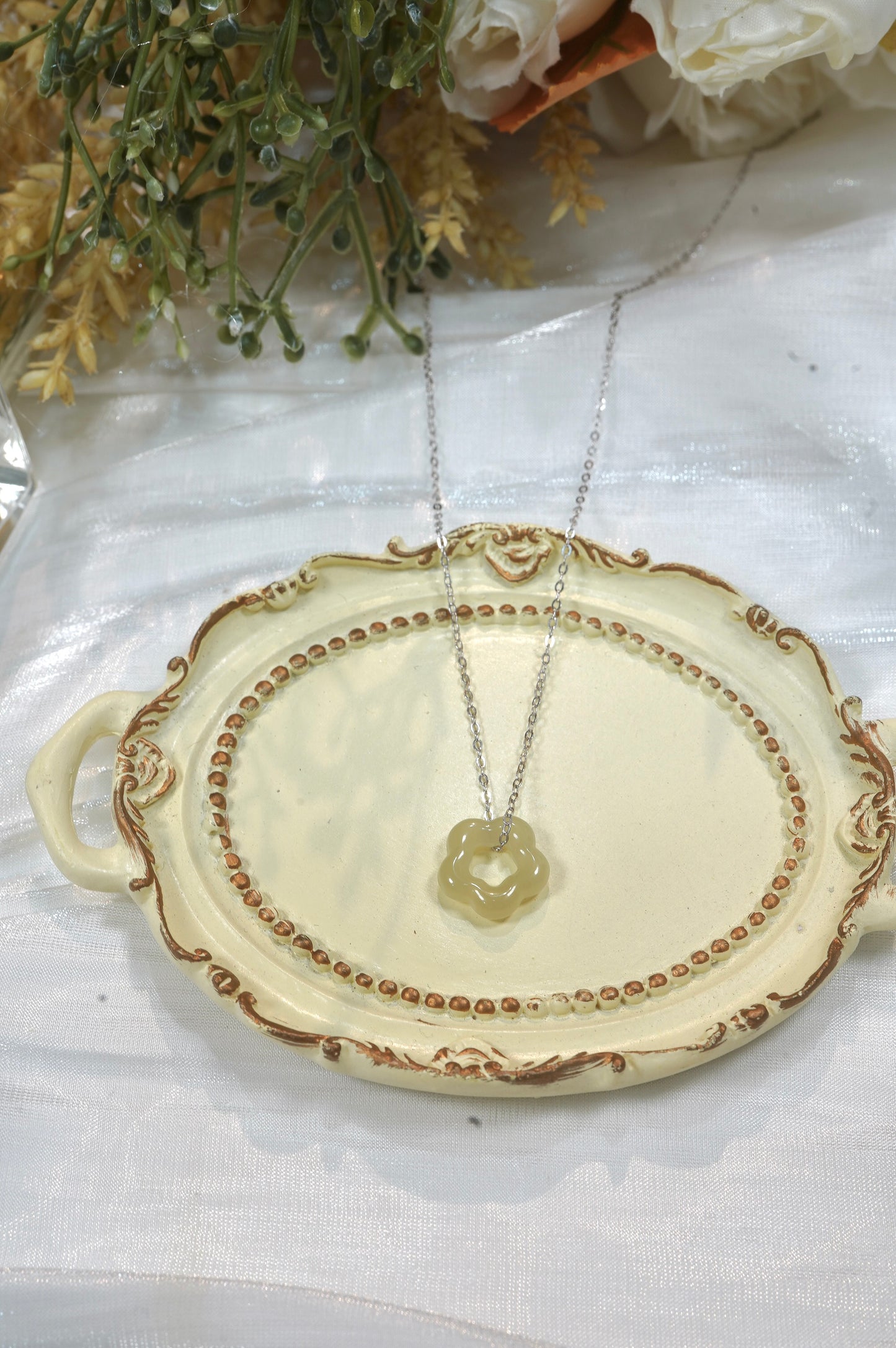 Cute Flower Jade Necklace