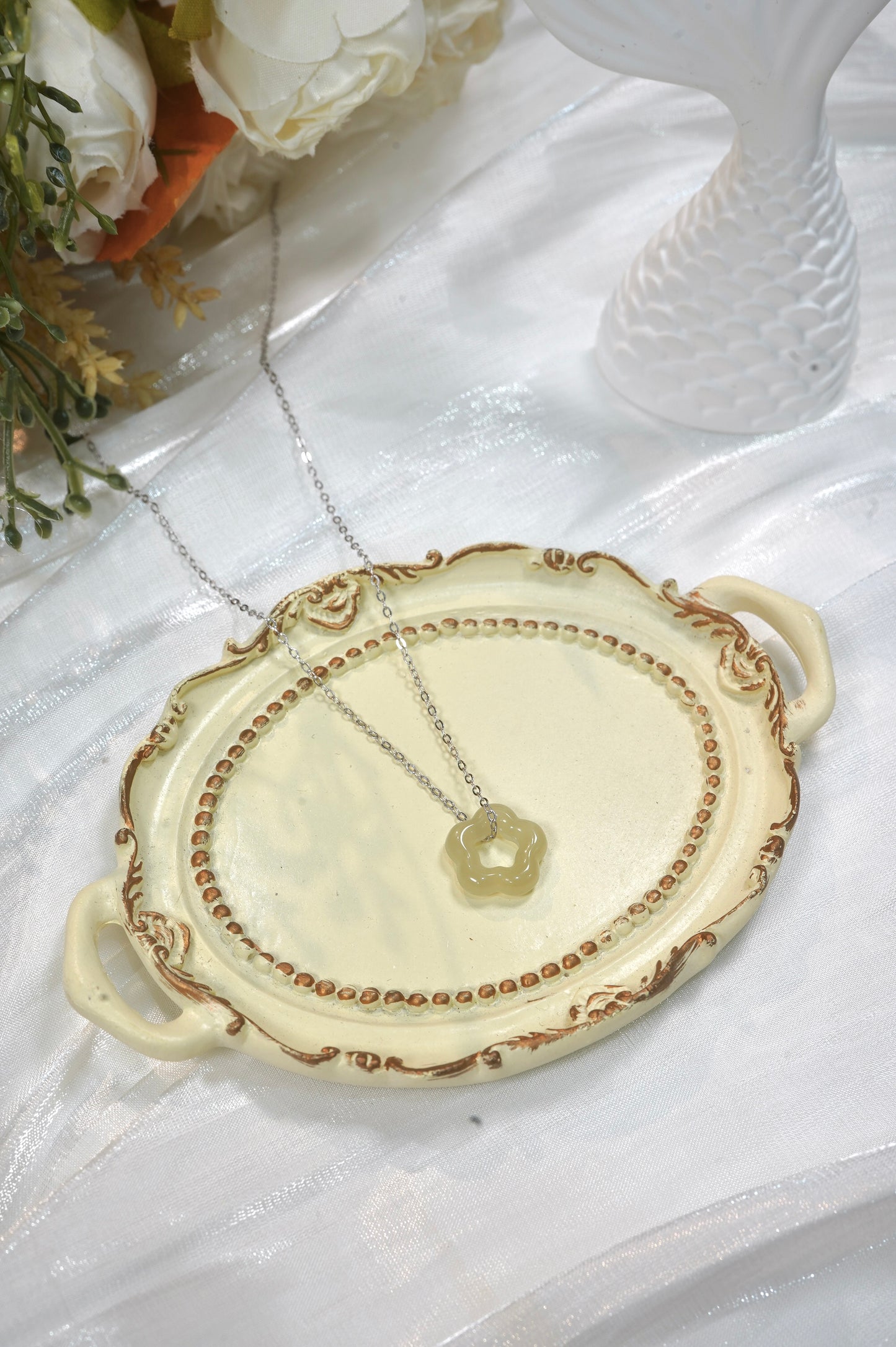 Cute Flower Jade Necklace