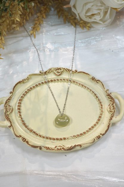 Tote Jade Necklace